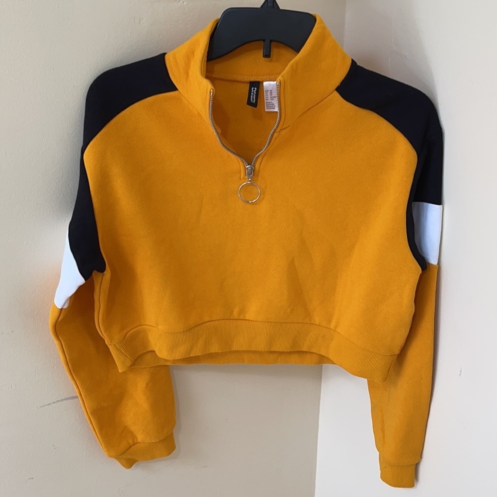 Sweater Top - Picture 1 of 3
